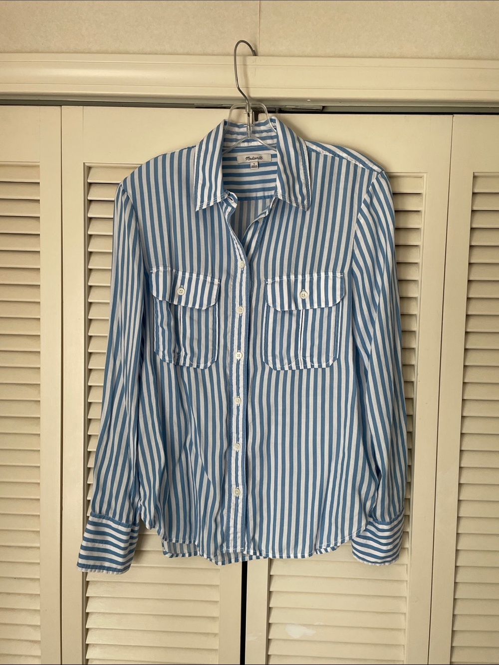 Madewell Utility pocket Button up long sleeve Shirt in waterfall stripe  Sz 4